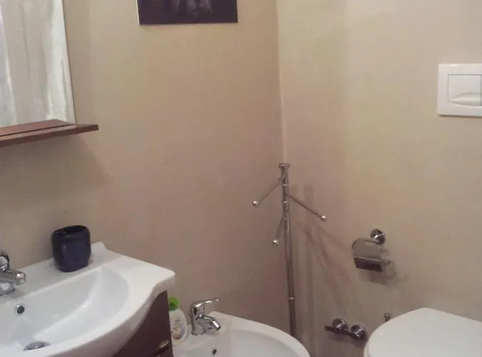 Ξενοδοχείο με διαμερίσματα Carducci 3*